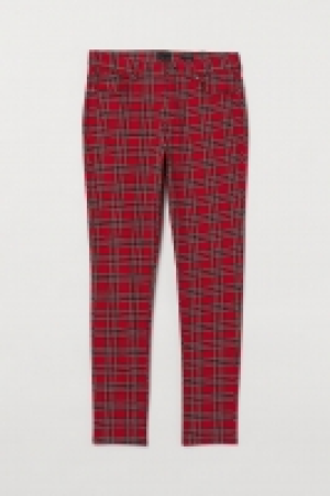 Pantalon en twill Skinny Fit 18.99 €