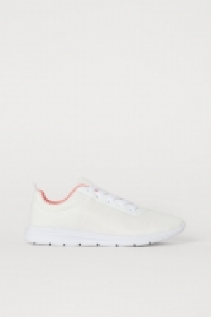 Baskets en mesh 8.99 €