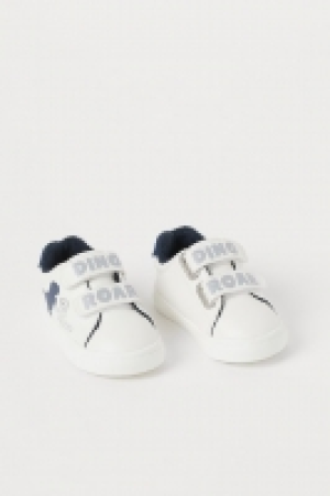 Baskets 9.99 €