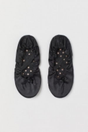 Chaussons de danse en satin 3.99 €