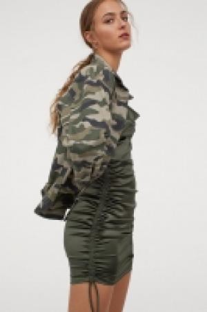 Robe à effet drapé 14.99 €