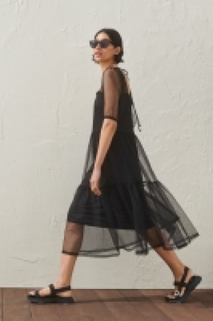Robe en mesh 9.99 €