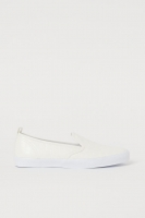 Tennis sans lacets 9.99 €