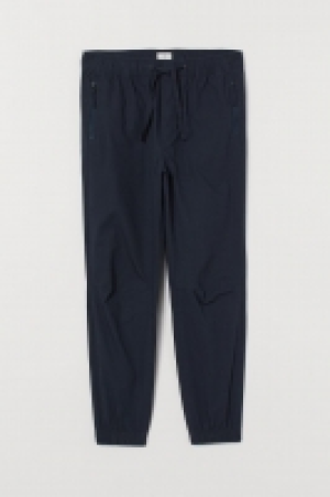 Pantalon jogger en coton 16.99 €
