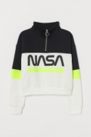 Sweat à col droit 10.99 €