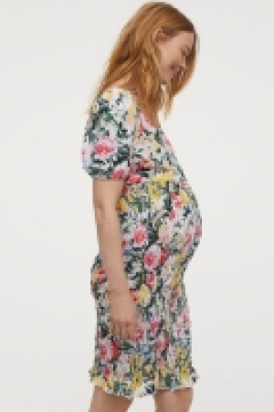MAMA Robe smockée 7.99 €