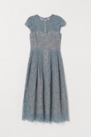 Robe de longueur mi-mollet 29.99 €