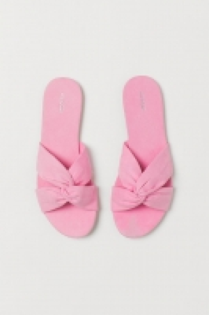 Mules 5.99 €