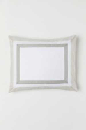 Taie doreiller en satin 14.99 €
