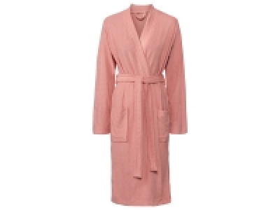 Peignoir en éponge femme ou homme 9.99 €