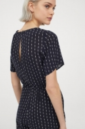 Combi-short à encolure en V 14.99 €