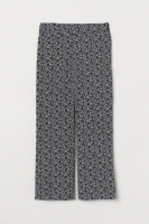 Pantalon large 6.99 €
