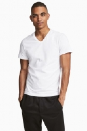 T-shirt Slim fit 3.99 €