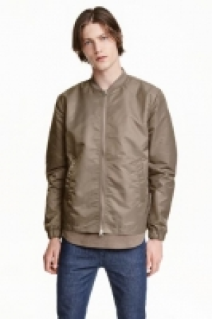Bomber en satin 28.99 €