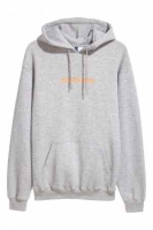 Sweat à capuche 17.99 €