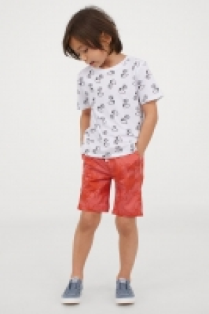 Short en twill 3.99 €
