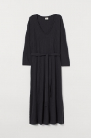 Robe en jersey côtelé 13.99 €