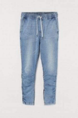 Pantalon jogger Slim Fit 11.99 €