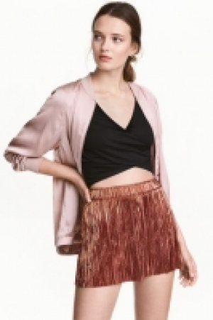 Short plissé 9.99 €