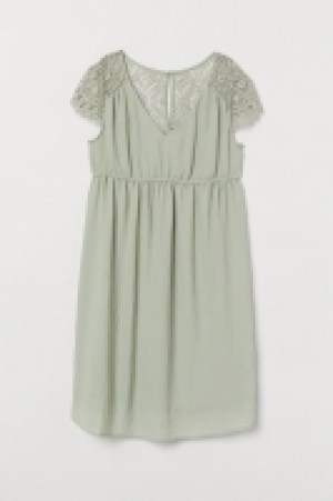 MAMA Robe avec dentelle 24.99 €