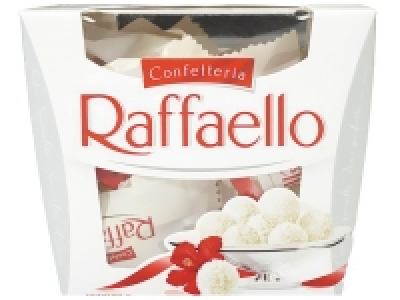 16 Ferrero rocher ou 18 Raffaello