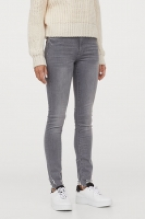 Shaping Skinny Regular Jeans 29.99 €
