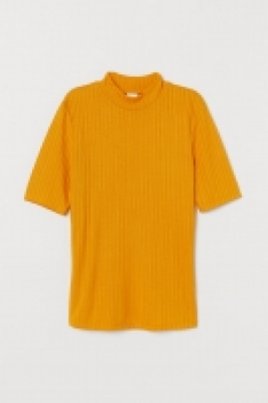 Top côtelé 6.99 €