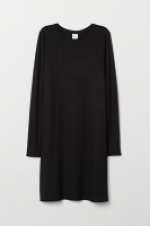 Robe côtelée 8.99 €