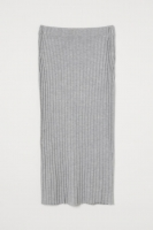 Jupe en maille côtelée 8.99 €