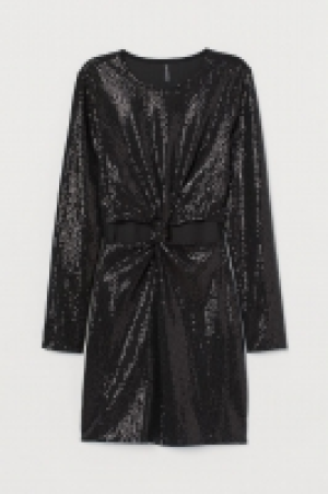 Robe découpée 11.99 €