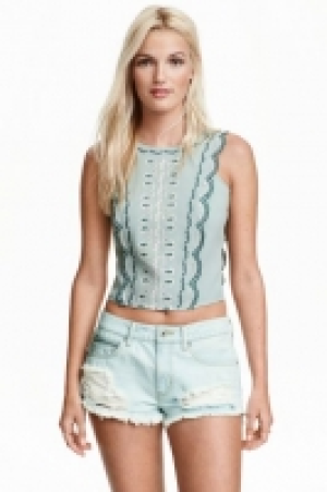 Blouse brodée 8.99 €