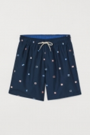 Short de bain long 8.99 €