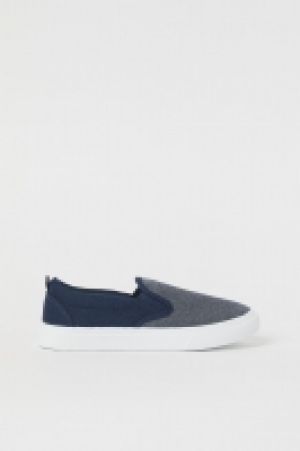 Tennis sans lacets 6.99 €