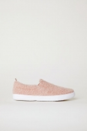 Tennis sans lacets 8.99 €