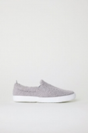 Tennis sans lacets 11.99 €