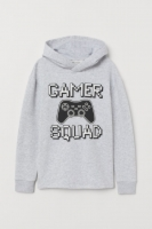 Sweat à capuche avec motif 4.99 €