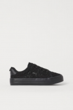 Baskets 10.99 €