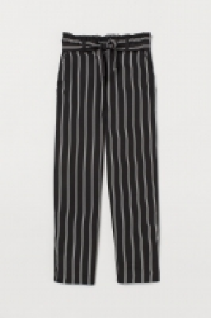 Pantalon paper bag 7.99 €