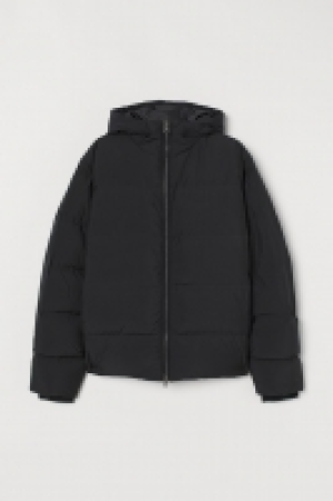 Doudoune à capuche 147.99 €