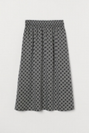 Jupe en satin 13.99 €