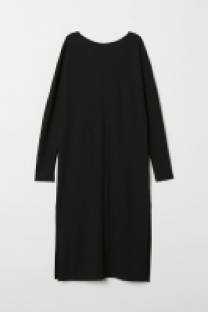 Robe à encolure bateau 18.99 €