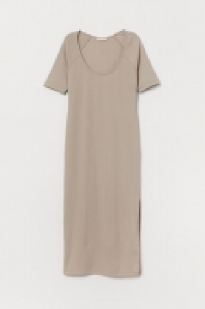 Robe côtelée 23.99 €