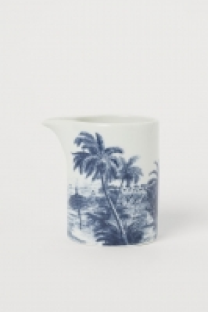 Pot à lait en porcelaine 2.99 €