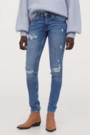 Jean 17.99 €