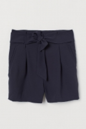 Short habillé 13.99 €