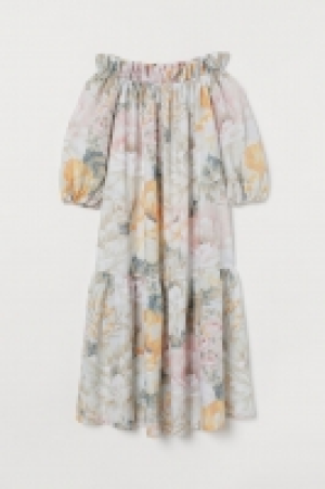 Robe épaules nues 19.99 €