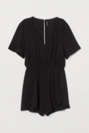 Combi-short à encolure en V 12.99 €
