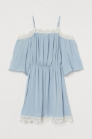 Robe épaules dénudées 19.99 €