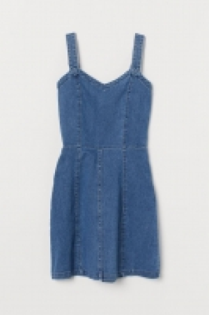 Robe en denim 17.99 €
