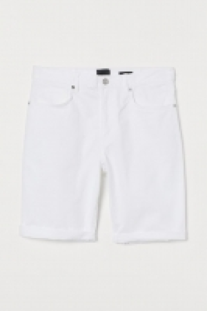 Short en twill Slim Fit 8.99 €